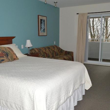 Auberge La Courtepointe Petite-Riviere-Saint-Francois Kültér fotó