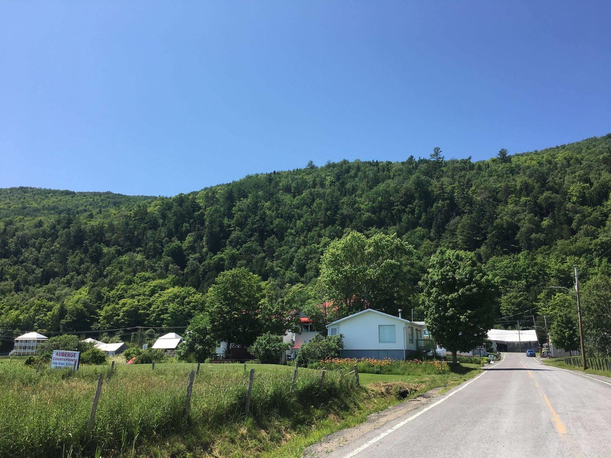 Auberge La Courtepointe Petite-Riviere-Saint-Francois Kültér fotó