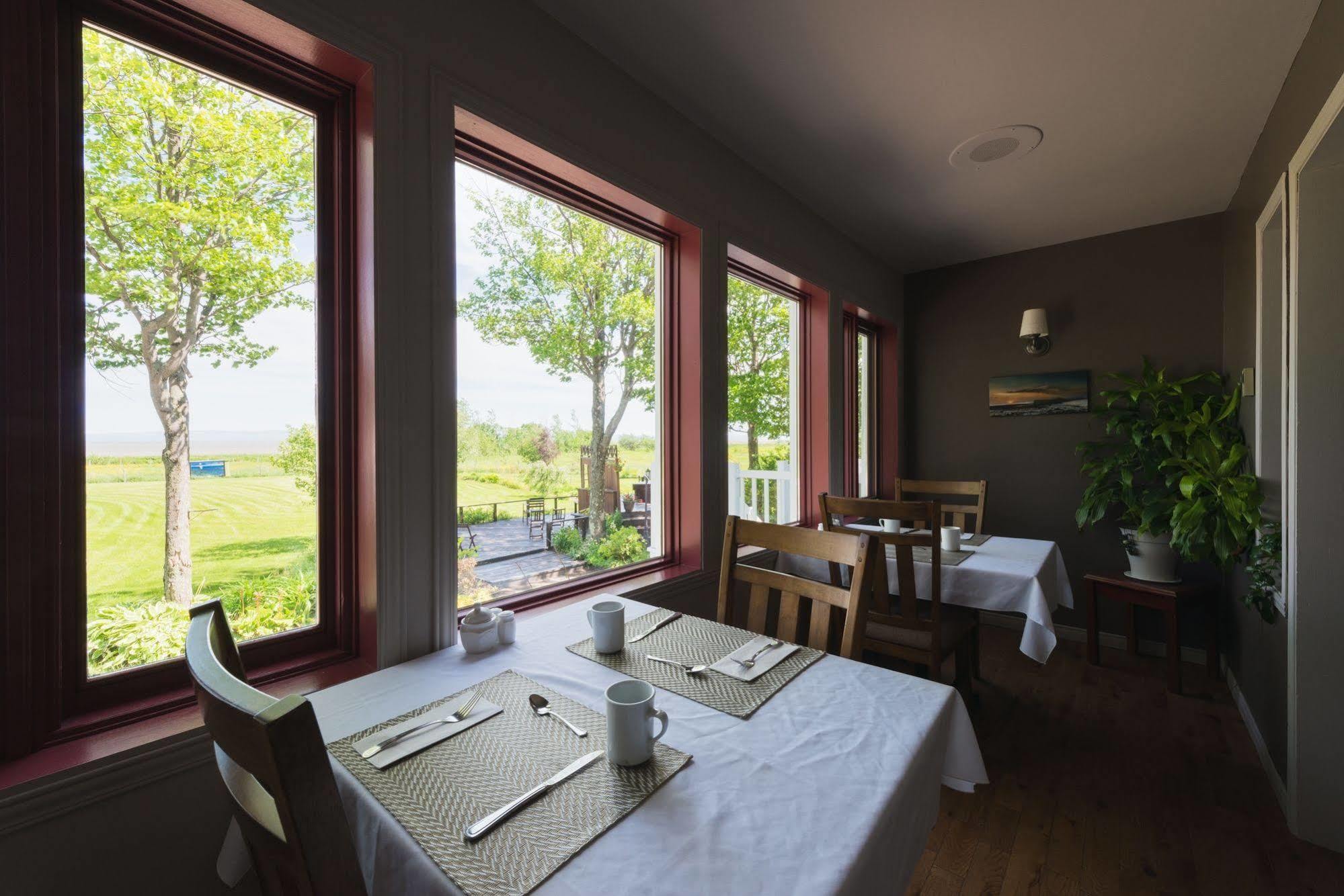 Auberge La Courtepointe Petite-Riviere-Saint-Francois Kültér fotó